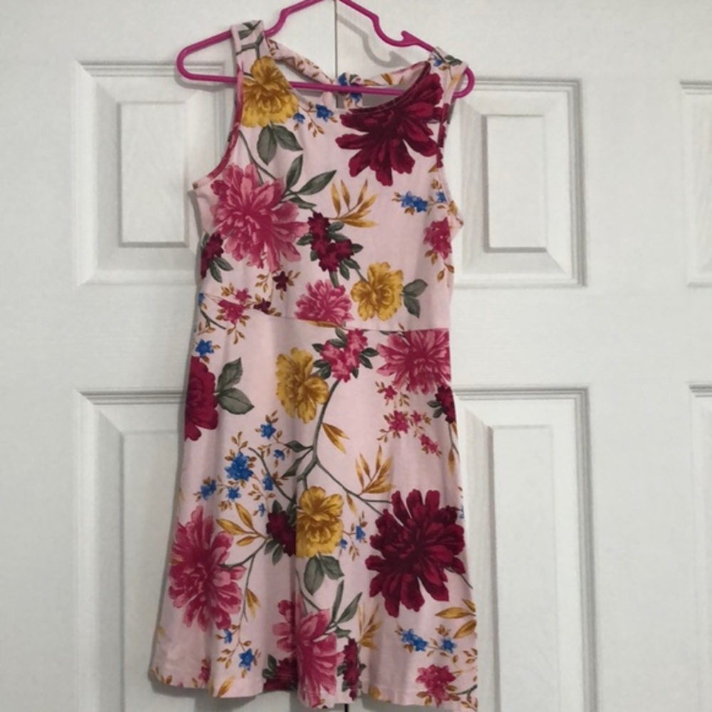 Old navy pink floral spring summer dress girls size S 6-7‎